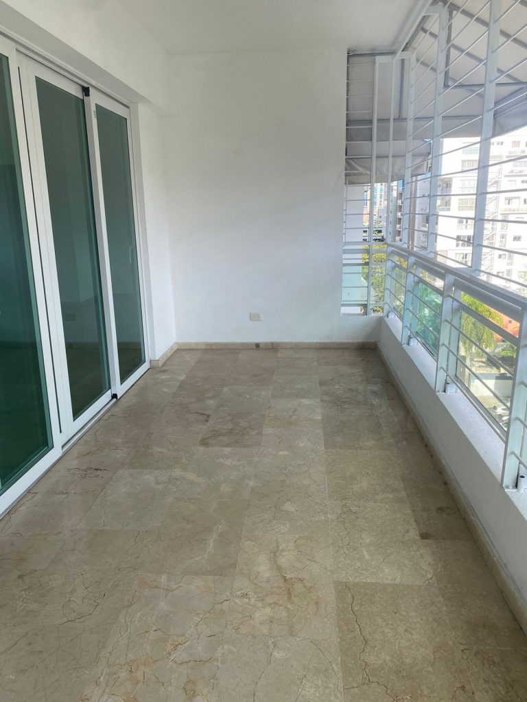 Moderno Apartamento en Alquiler en Evaristo Morales