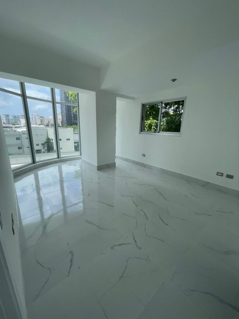 Apartamento moderno en venta en Piantini