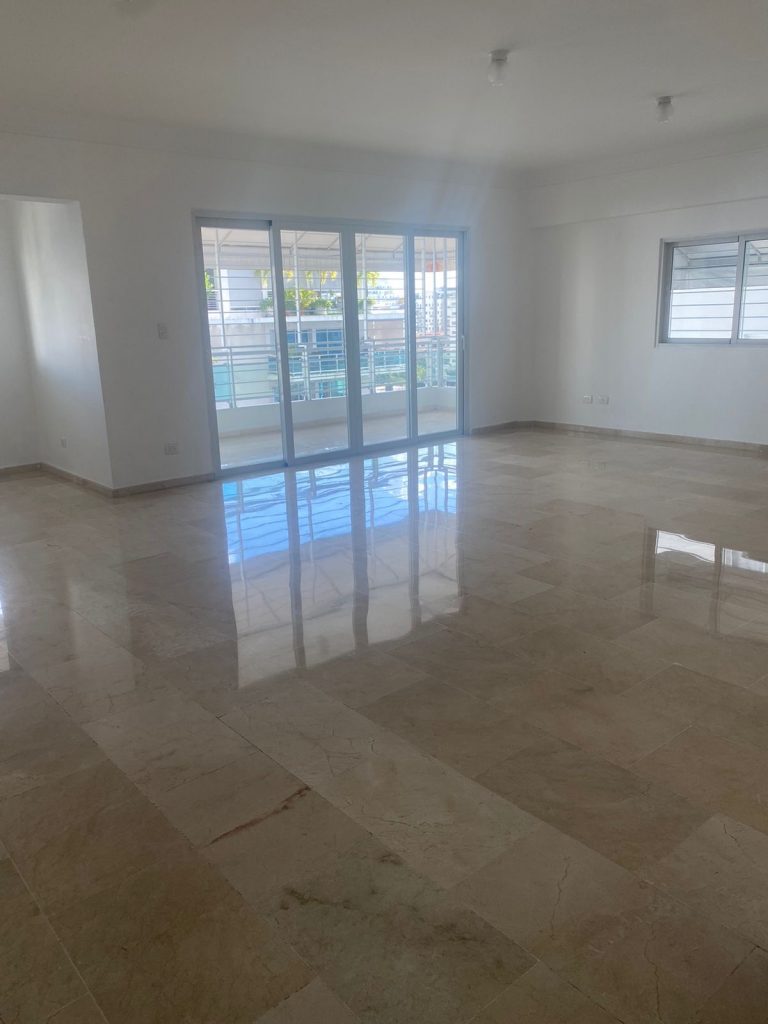 Moderno Apartamento en Alquiler en Evaristo Morales