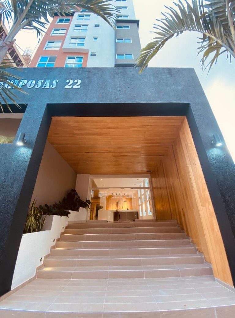 Apartamento amueblado en venta en La Esperilla