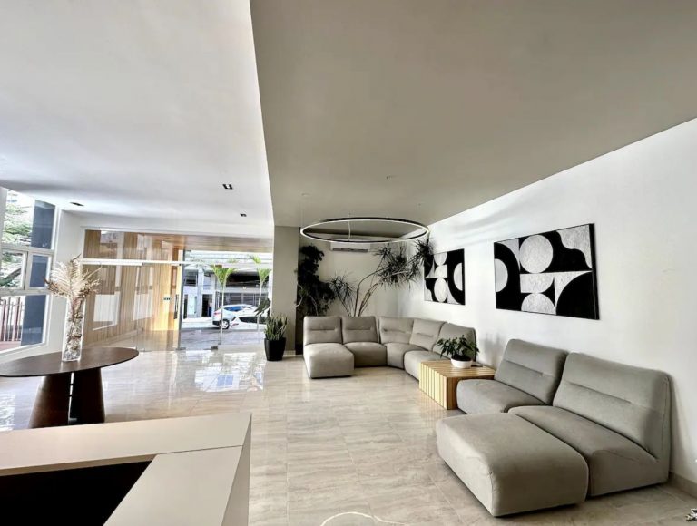 Apartamento amueblado en venta en La Esperilla