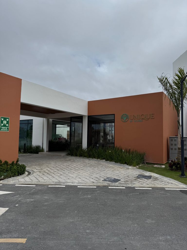 Apartamento nuevo en venta con línea blanca y jacuzzi
