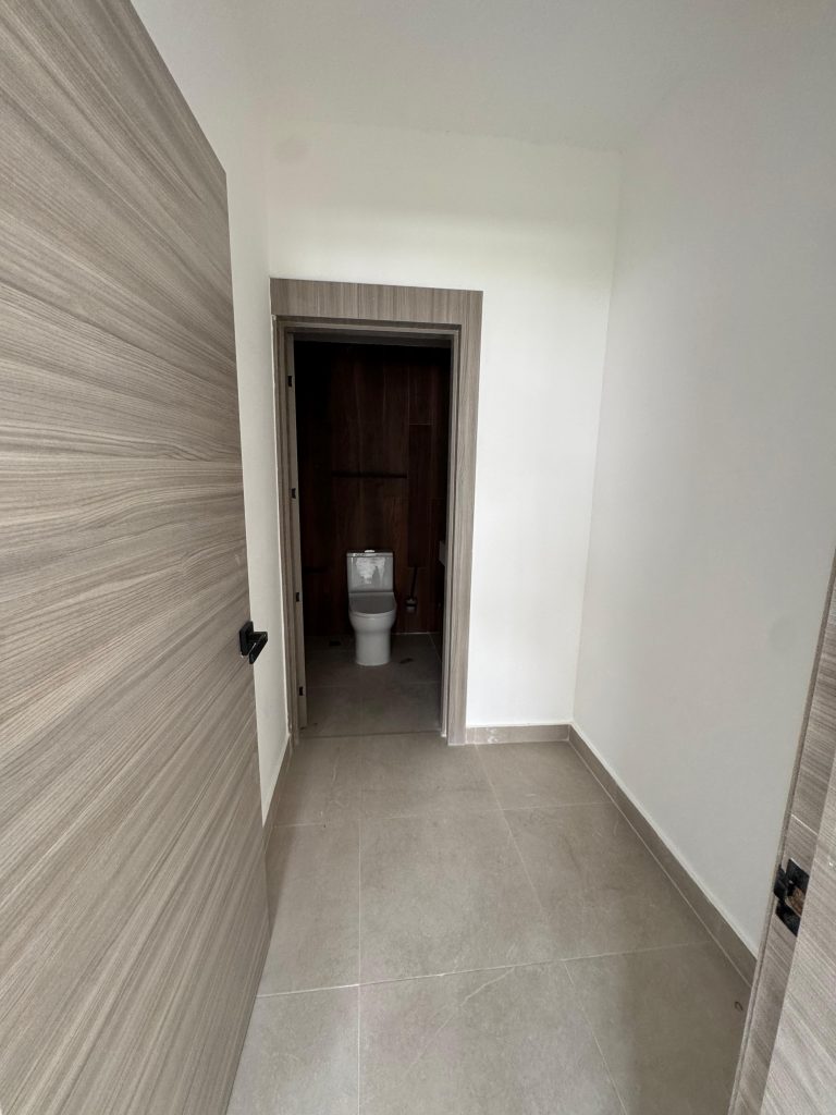 Apartamento nuevo en venta con línea blanca y jacuzzi