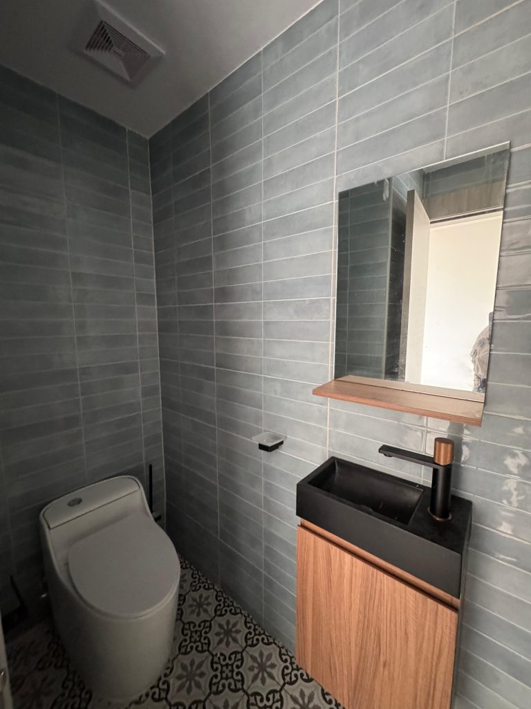 Apartamento nuevo en venta con línea blanca y jacuzzi