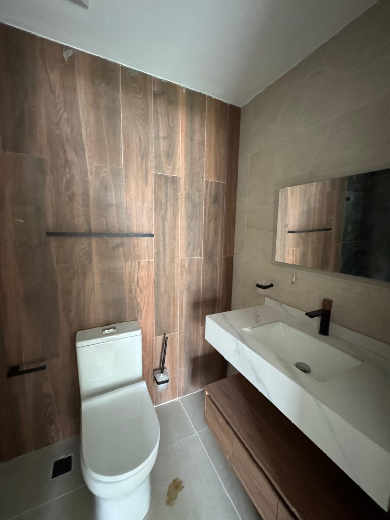Apartamento nuevo en venta con línea blanca y jacuzzi