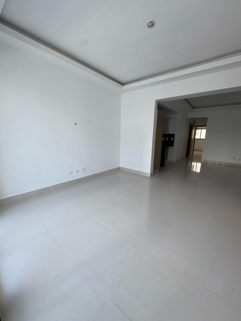 Amplio y Moderno Apartamento en Venta en Mirador Sur