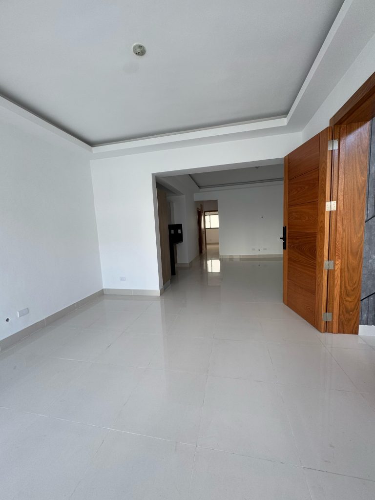 Amplio y Moderno Apartamento en Venta en Mirador Sur