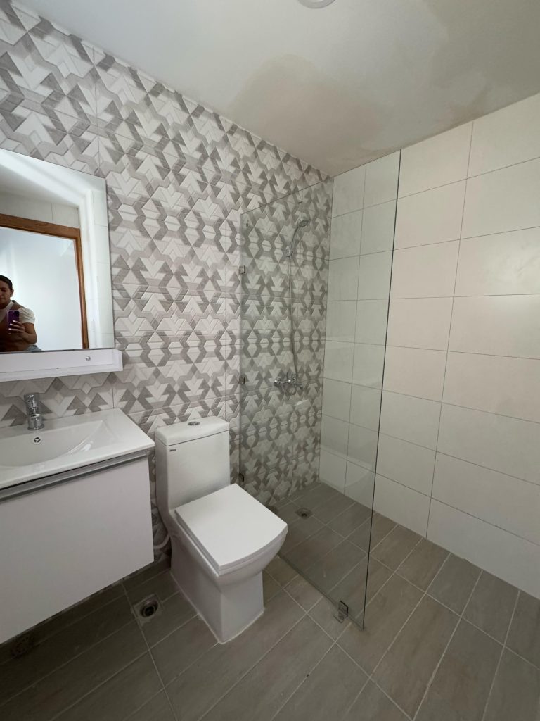 Amplio y Moderno Apartamento en Venta en Mirador Sur