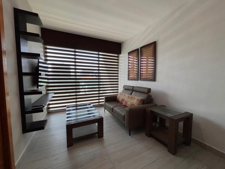 Apartamento amueblado en venta en La Julia