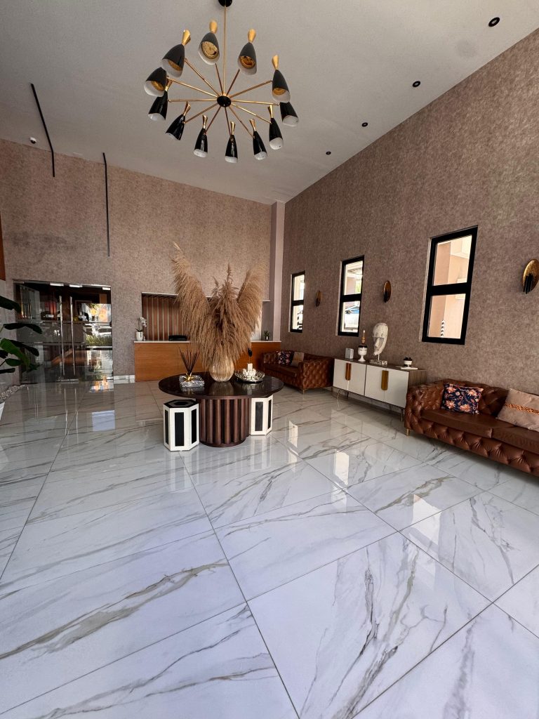 Apartamento amueblado en venta en La Julia