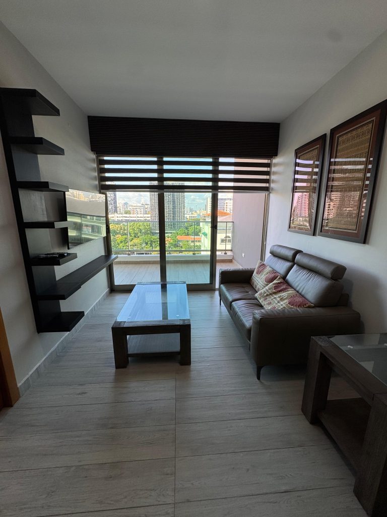 Apartamento amueblado en venta en La Julia