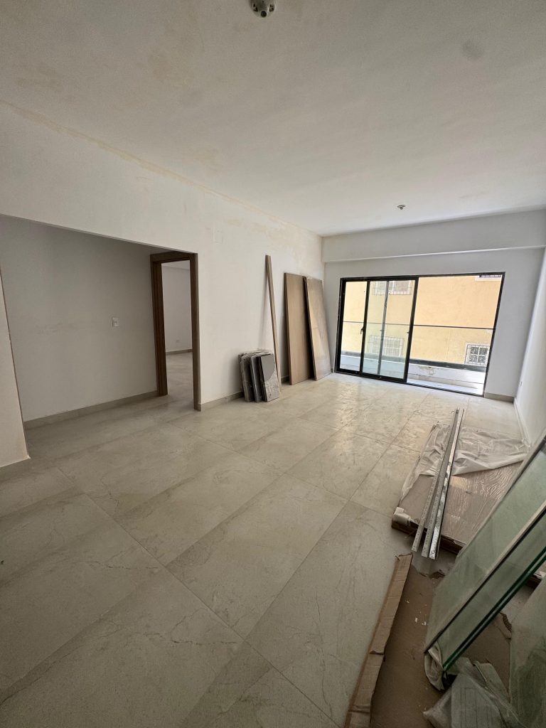 Apartamento en venta en Evaristo Morales – 2 habitaciones