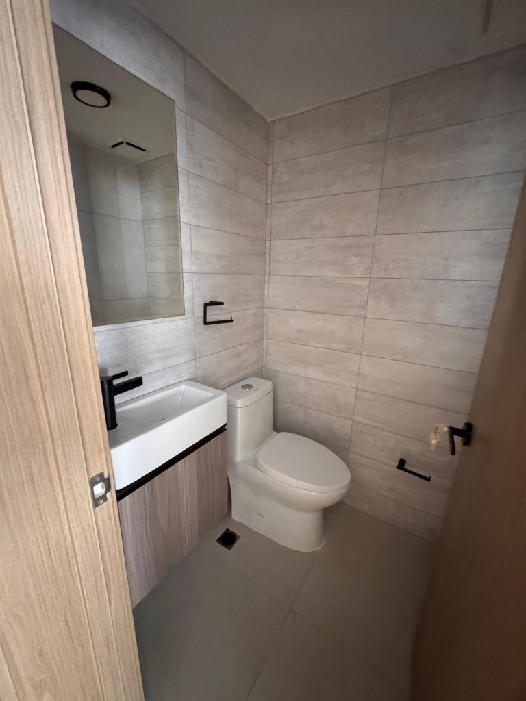 Espectacular Apto nuevo en venta en Evaristo Morales