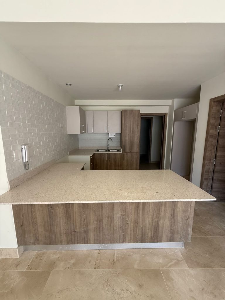 Apartamento en Venta en Serrallés por 376,000$