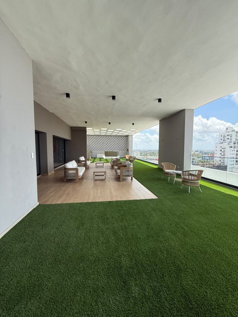 Apartamento en Venta en Serrallés por 376,000$