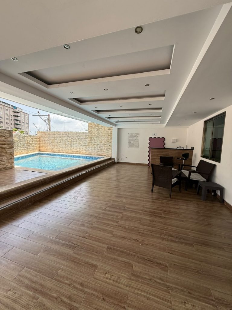 Apartamento en venta o alquiler en los Cacicazgos