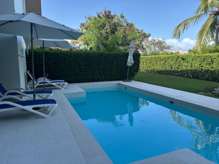 Apartamento nuevo en venta amueblado en Ciudad Las Canas, Cap Cana