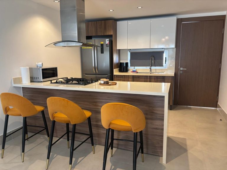 Apartamento nuevo en venta amueblado en Ciudad Las Canas, Cap Cana