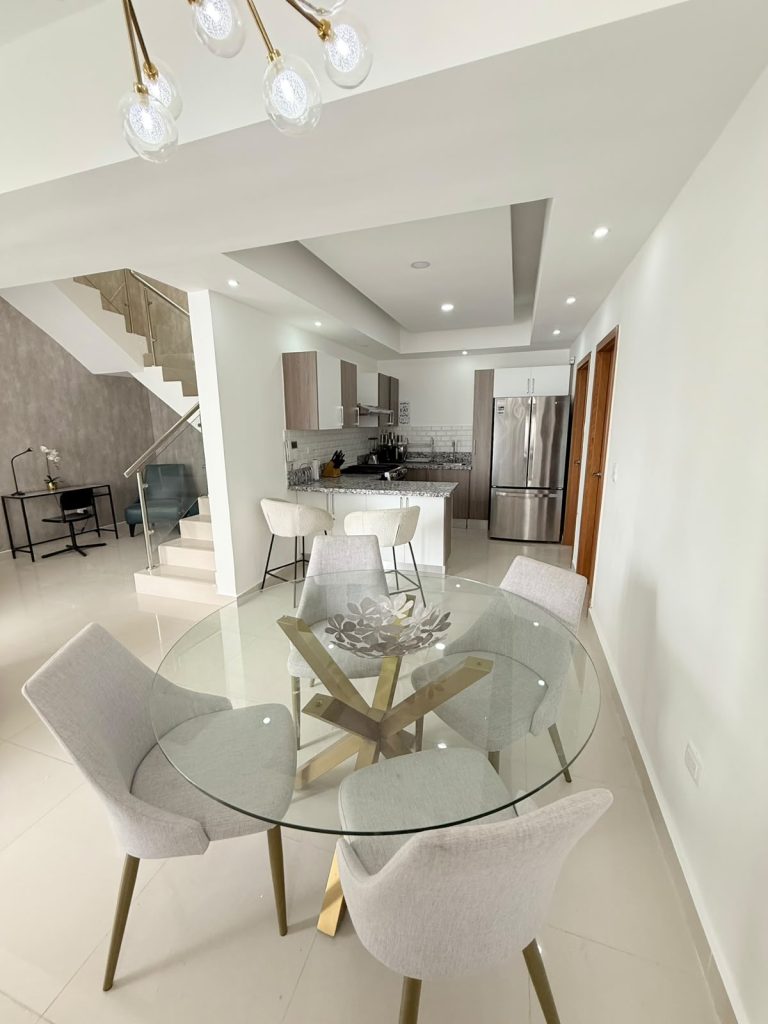 Apartamento tipo PH en venta amueblado en Serrallés