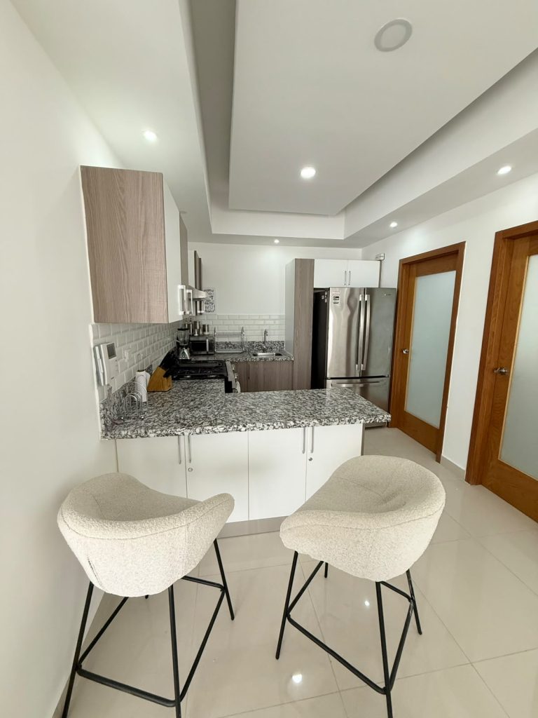 Apartamento tipo PH en venta amueblado en Serrallés