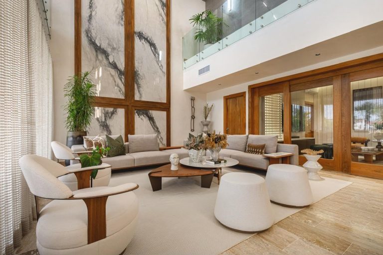 Villa de lujo amueblada con vista al golf y al lago | La Estancia Golf & Country Club